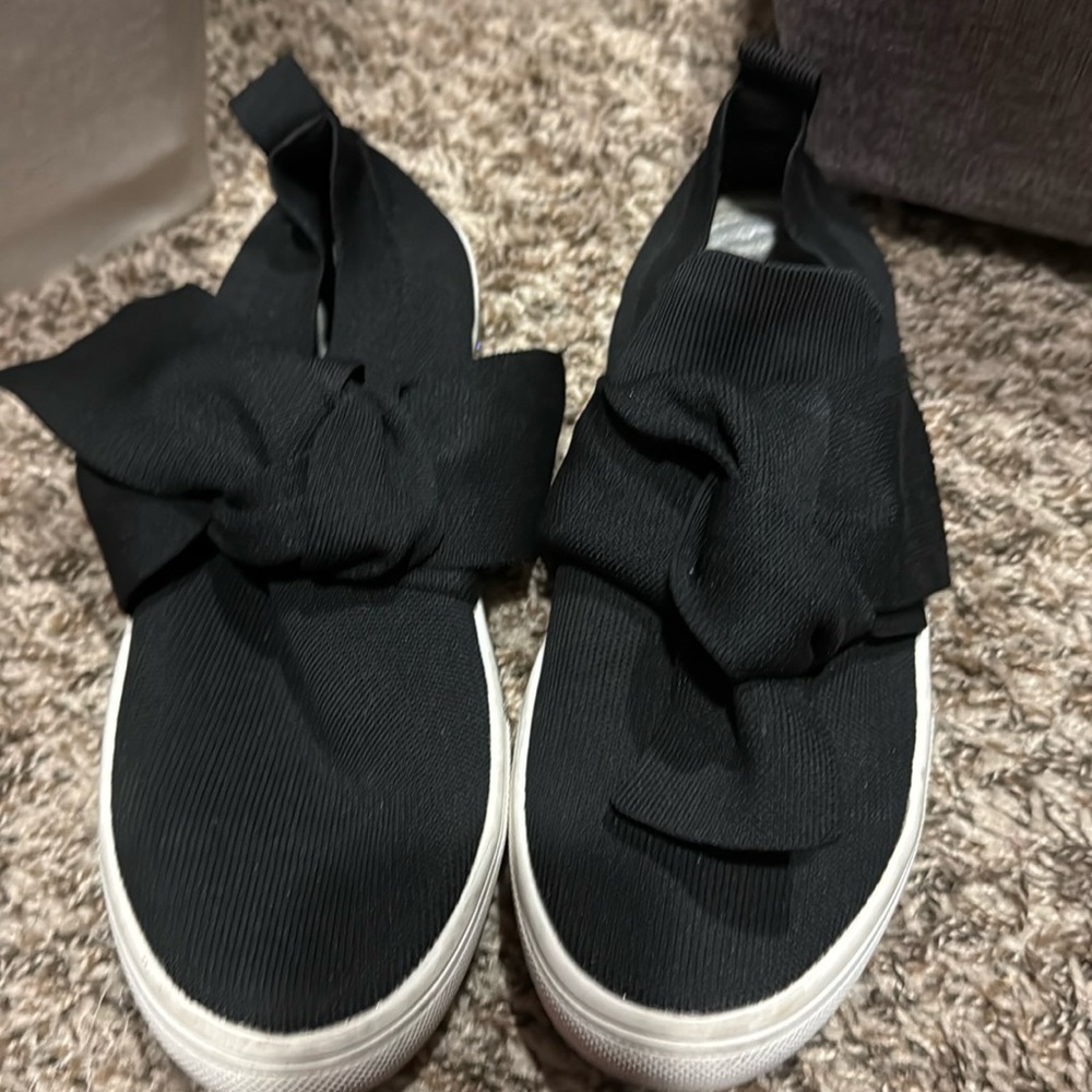 Black rhinestone flats